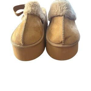 Women's Tan Fur-Lined Platform Shoes